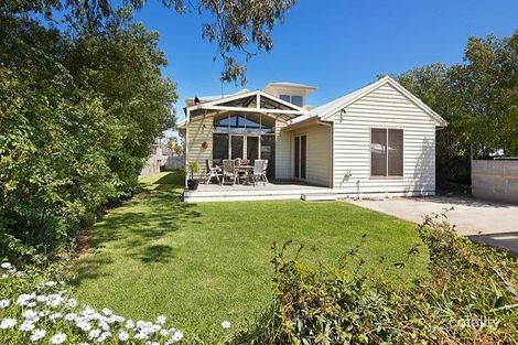 Property photo of 9 Biarritz Avenue Beaumaris VIC 3193