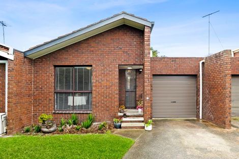 2/49 Oberon Dr, Belmont, VIC 3216