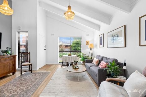 Property photo of 2/49 Oberon Drive Belmont VIC 3216