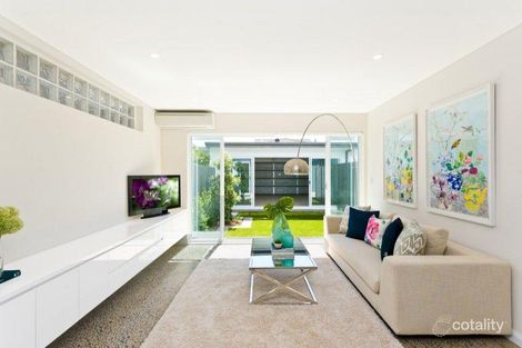 29 Robinson St, Eastlakes, NSW 2018