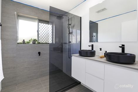 Property photo of 53 Loftus Drive Barrack Heights NSW 2528