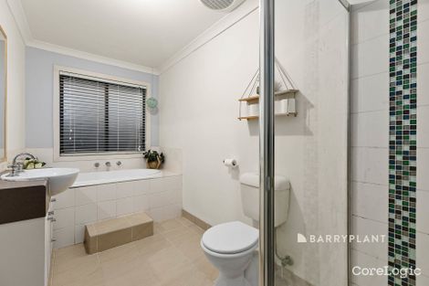 Property photo of 15 Seville Street Pakenham VIC 3810