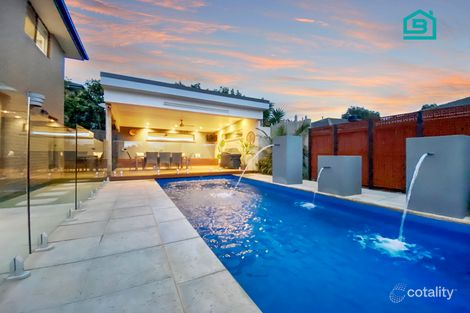 Property photo of 20 Mountainview Boulevard Cranbourne North VIC 3977