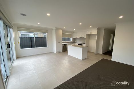 Property photo of 30/373-375 Centre Road Berwick VIC 3806