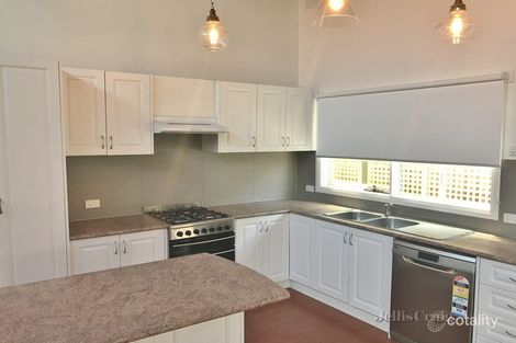 Property photo of 315 Station Street Fairfield VIC 3078