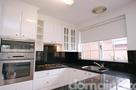 Property photo of 2/194 Cotham Road Kew VIC 3101