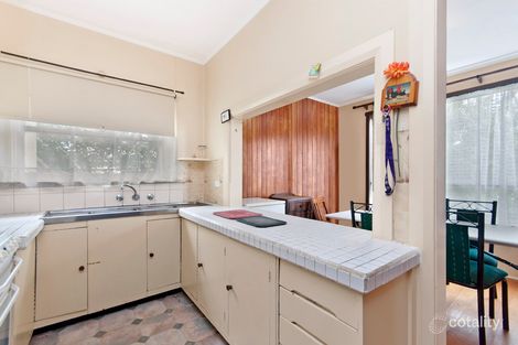 Property photo of 4 Landy Grove Warrnambool VIC 3280