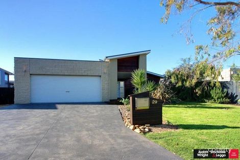 Property photo of 29 Norman Drive Cowes VIC 3922