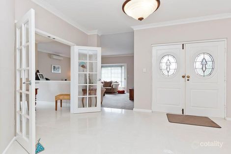 Property photo of 10 Whiting Court Sorrento WA 6020