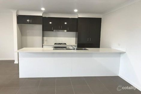 Property photo of 5 Nebula Lane Cranbourne East VIC 3977