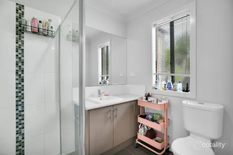 Property photo of 10 Alaska Court Warragul VIC 3820