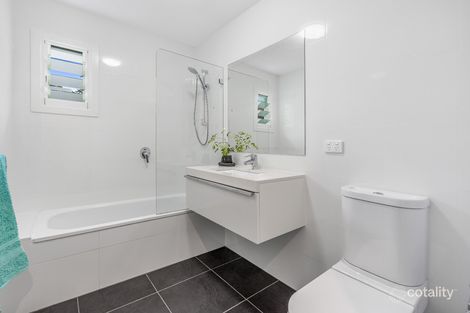 Property photo of 27 Arakurta Street Lota QLD 4179