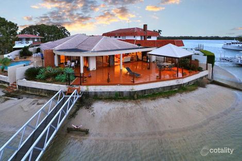 Property photo of 4 Beardsley Court Paradise Point QLD 4216