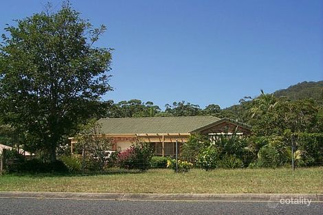 Property photo of 13 Brotherglen Drive Kew NSW 2439