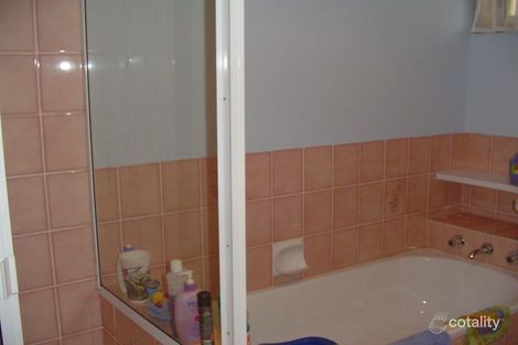 Property photo of 2/1 Tyrone Street Werribee VIC 3030