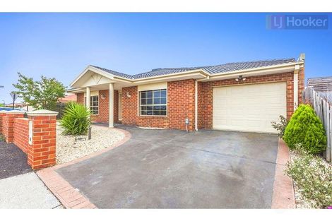 12 Woodside Way, Roxburgh Park, VIC 3064