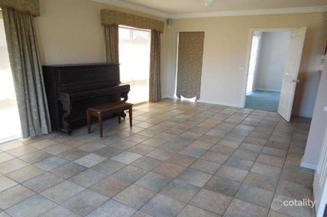 Property photo of 13 Siyan Rise Diamond Creek VIC 3089