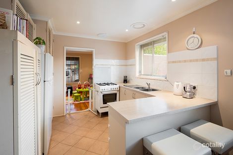 Property photo of 10 Treeby Court Springvale South VIC 3172