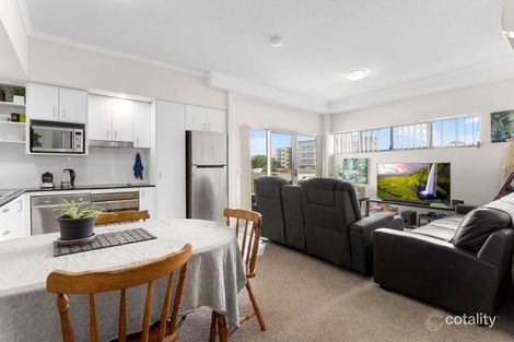 Property photo of 13/1 McNaughton Street Redcliffe QLD 4020