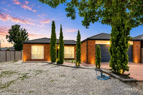 Property photo of 2 Laffy Street Wallan VIC 3756