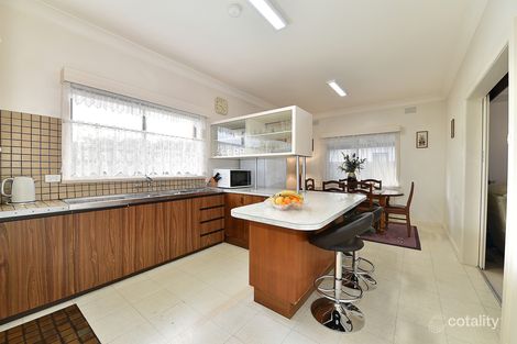 Property photo of 20 Merrilands Road Reservoir VIC 3073