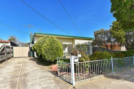 Property photo of 5 Hanley Street Avondale Heights VIC 3034