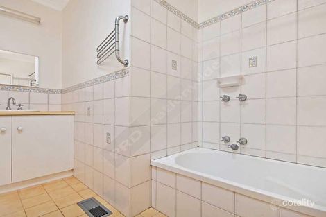 Property photo of 9 Lance Court Warrnambool VIC 3280