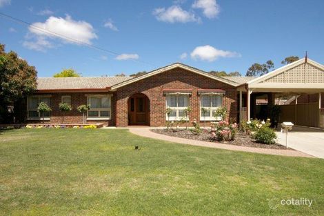 9 Vicenzo St, Fairview Park, SA 5126
