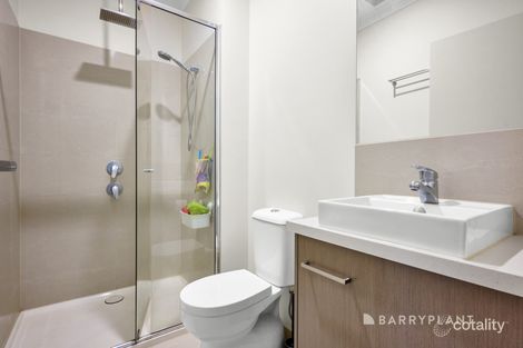 Property photo of 39 Cambridge Road Mooroolbark VIC 3138