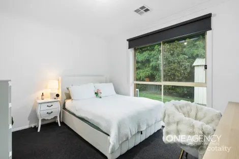 Property photo of 10 Boardwalk Boulevard Point Cook VIC 3030