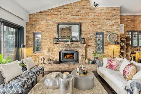 Property photo of 2 Discovery Place Oyster Bay NSW 2225