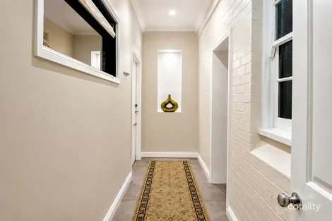 Property photo of 125 Russell Street Bathurst NSW 2795