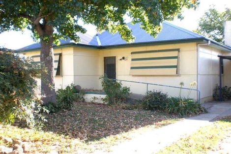 Property photo of 35 Evans Street Wagga Wagga NSW 2650