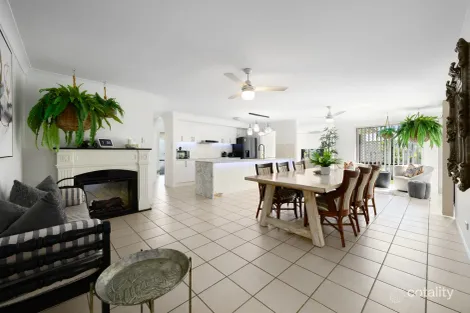 Property photo of 4 Wellers Street Pacific Pines QLD 4211