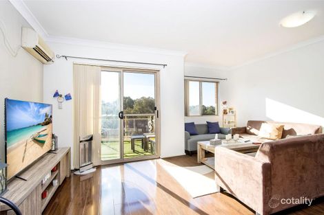 Property photo of 2 Wentworth Avenue Toongabbie NSW 2146