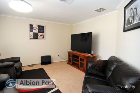 Property photo of 65 Burdekin Drive Albion Park NSW 2527
