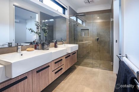 Property photo of 16 Sparrow Street Cranbourne VIC 3977