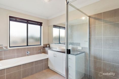 Property photo of 11 Kurrajong Road Gatton QLD 4343