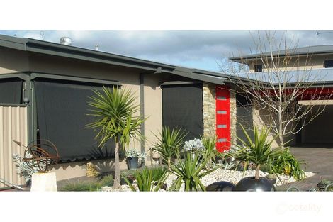 Property photo of 24 Arnott Street Horsham VIC 3400