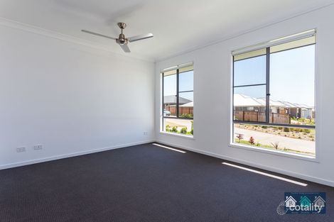 Property photo of 42 Hyland Circuit Flagstone QLD 4280