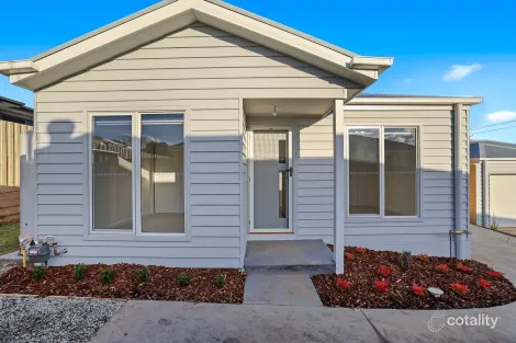 2/55a Church St, Drouin, VIC 3818