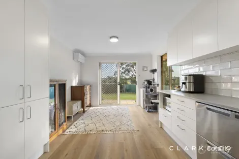 Property photo of 9 Conica Close Warabrook NSW 2304