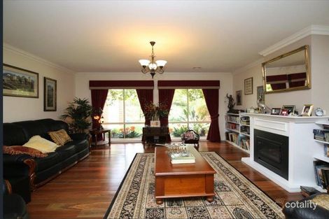 Property photo of 19 Olivers Road Benalla VIC 3672