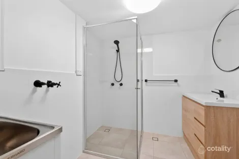 Property photo of 5/32 Imperial Parade Labrador QLD 4215