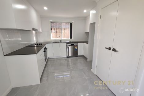 Property photo of 2 Windle Avenue Hoxton Park NSW 2171