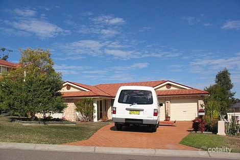 Property photo of 28 Robinia Grove Garden Suburb NSW 2289
