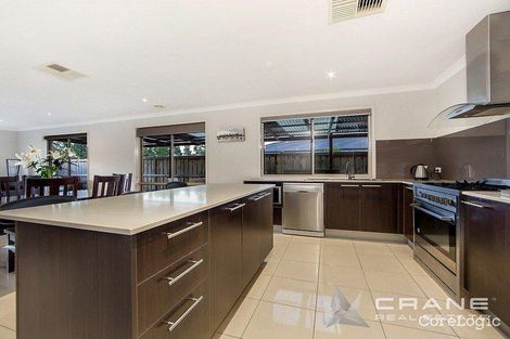 Property photo of 13 Hobart Way Taylors Hill VIC 3037