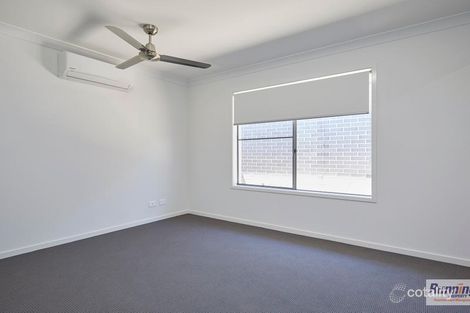 Property photo of 19 Vargon Circuit Holmview QLD 4207