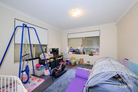 Property photo of 6 Laurina Way Jane Brook WA 6056