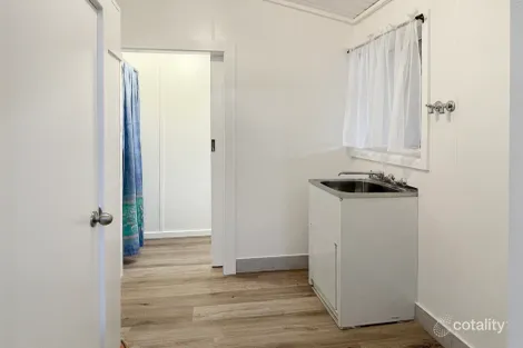 Property photo of 44 Bringagee Street Griffith NSW 2680